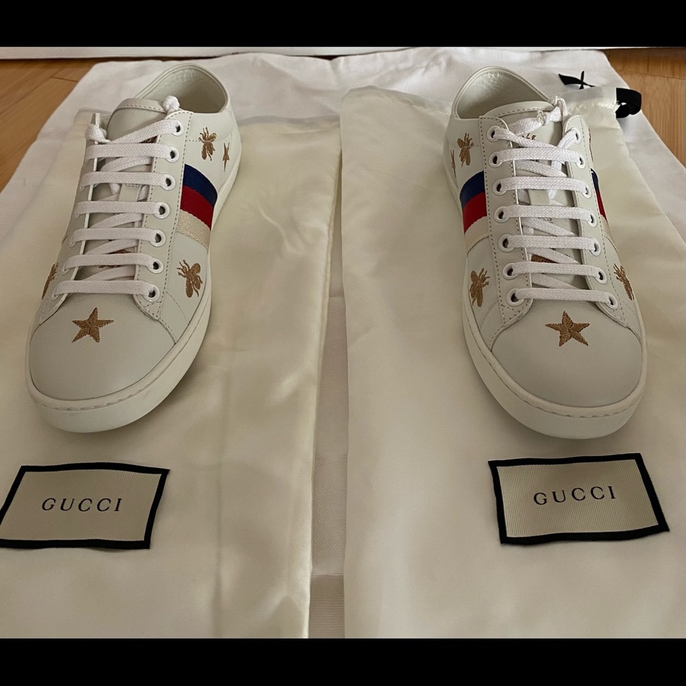 Gucci Ace sneaker with bees and star